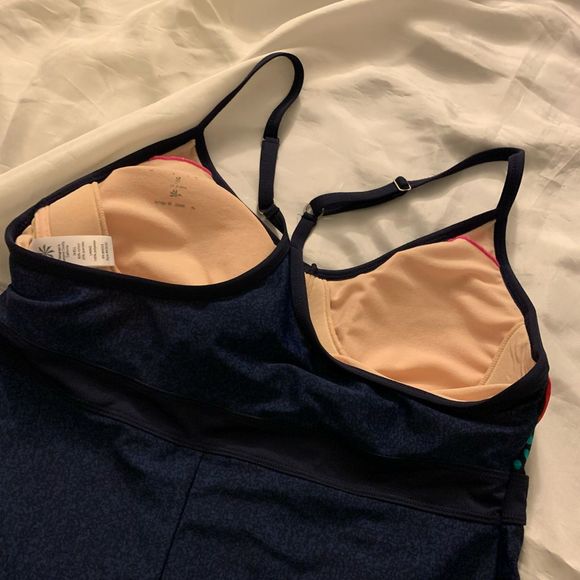 Athleta built in bra padded cup active outdoor dress Sz M - Picture 8 of 11